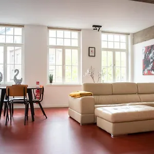 https://alesia-at-friday.brusselshotelsbook.com
